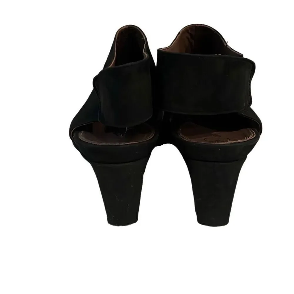 Earthies Manza Wedges